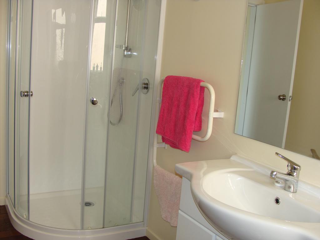 Oamaru Pink Cottage Bagian luar foto